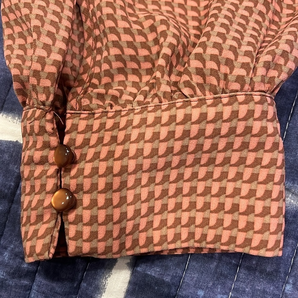 Adrianna Papell Long Sleeve Blouse - Picture 10 of 10